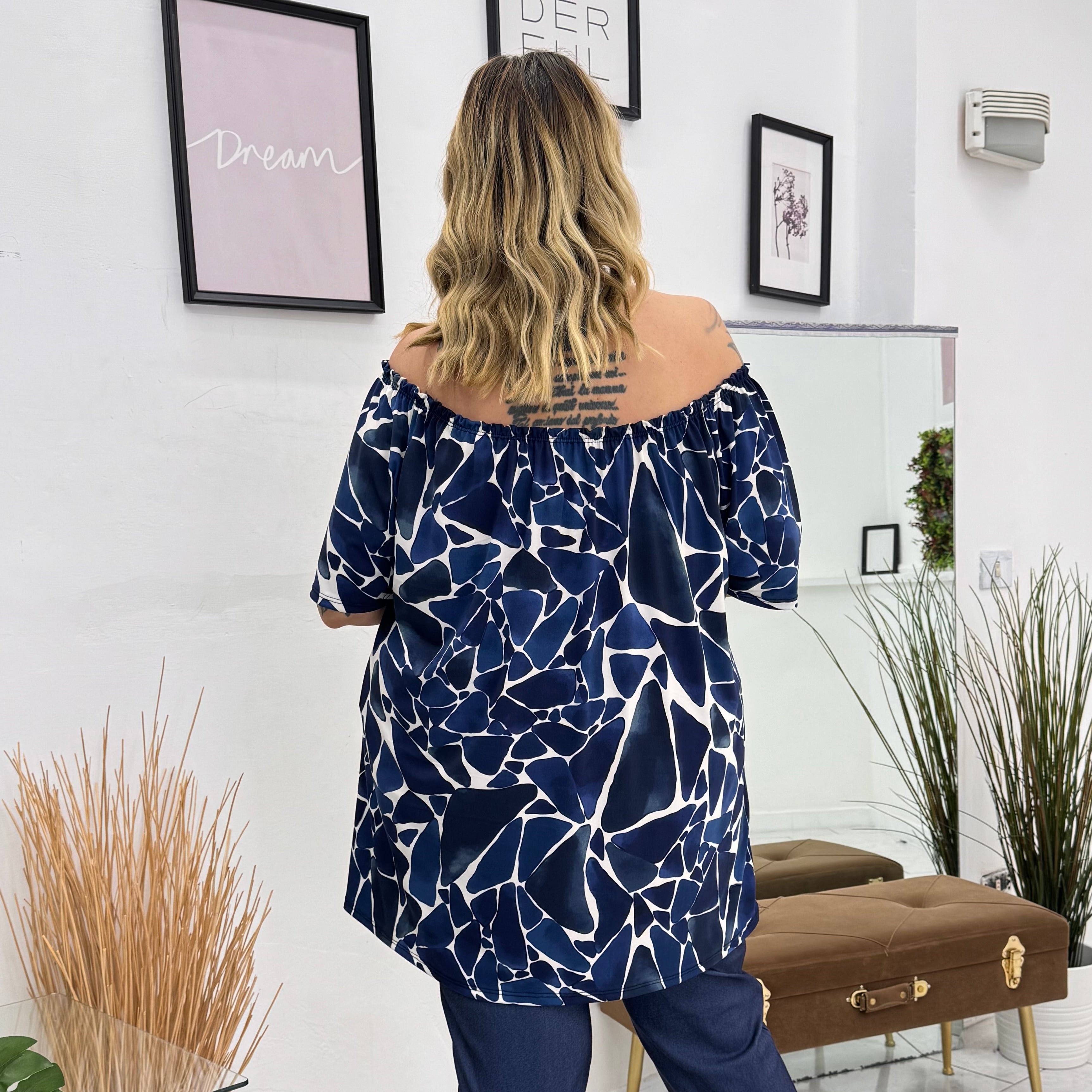 TOTAL LOOK MANOLA BLU