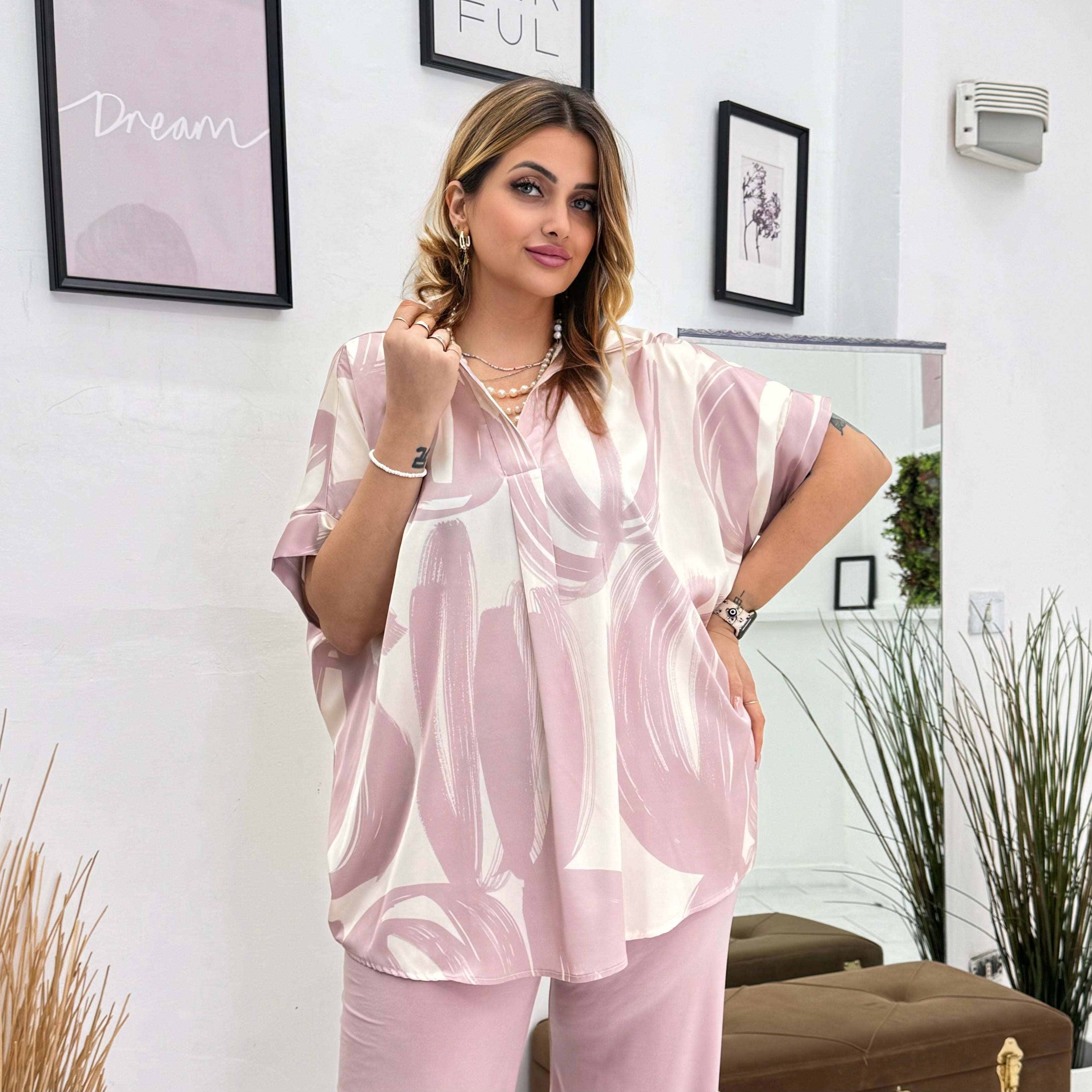 Serafina Naomi
