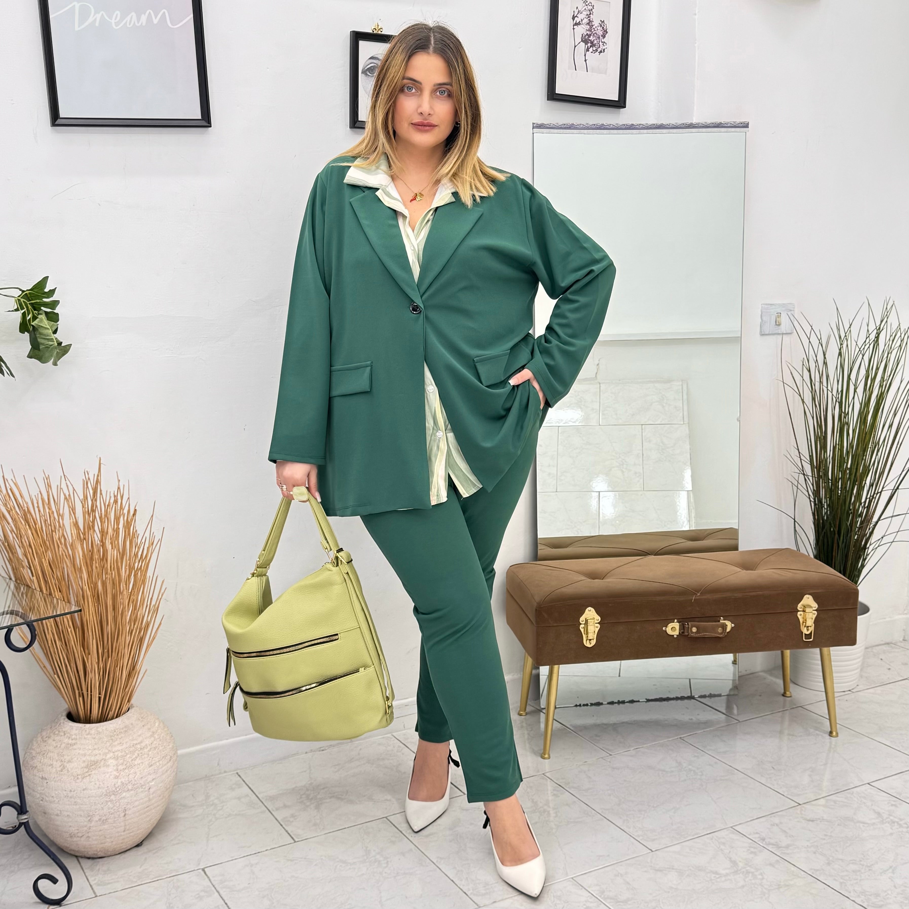 Tailleur elasticizzato per donne curvy Giuly