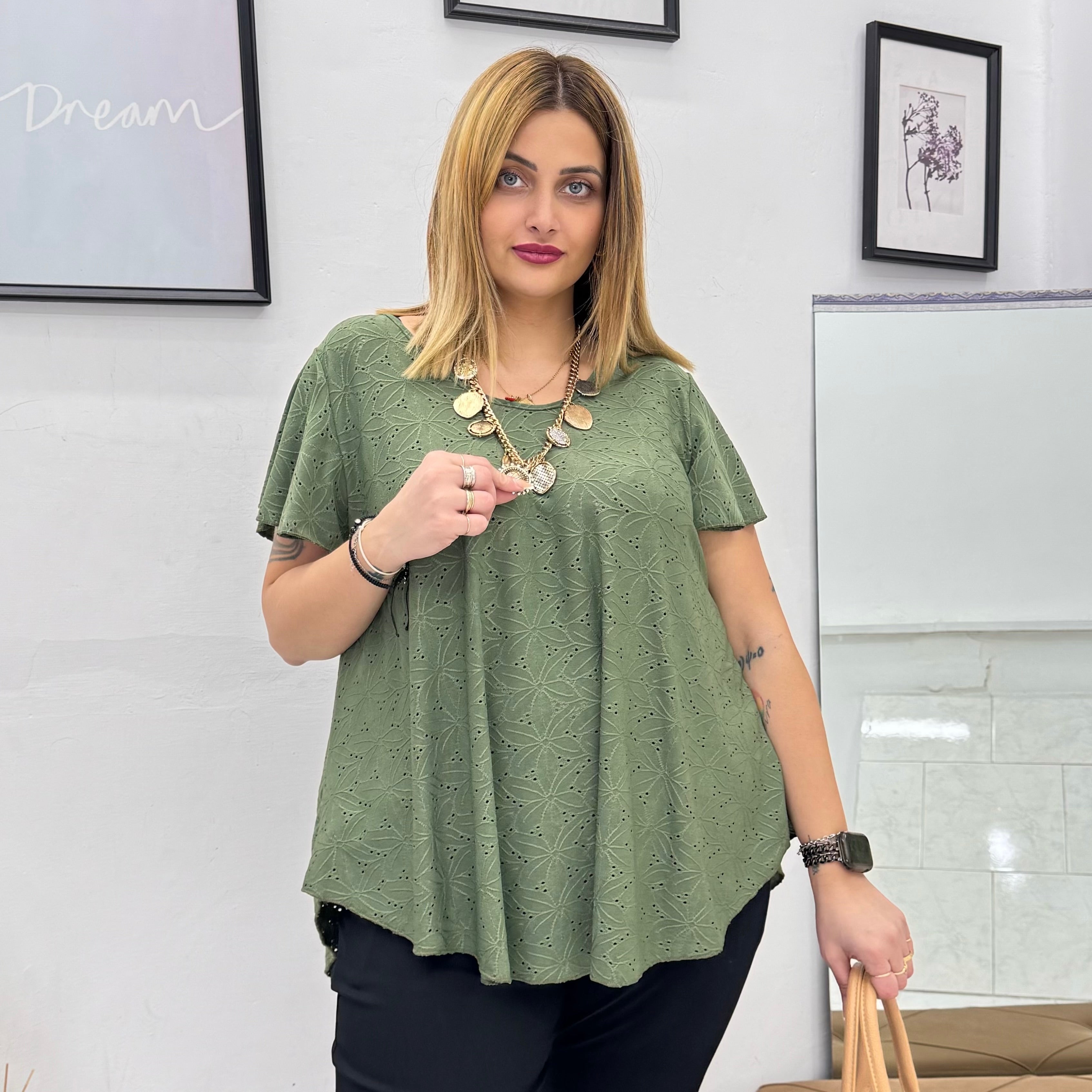 Blusa ricamo