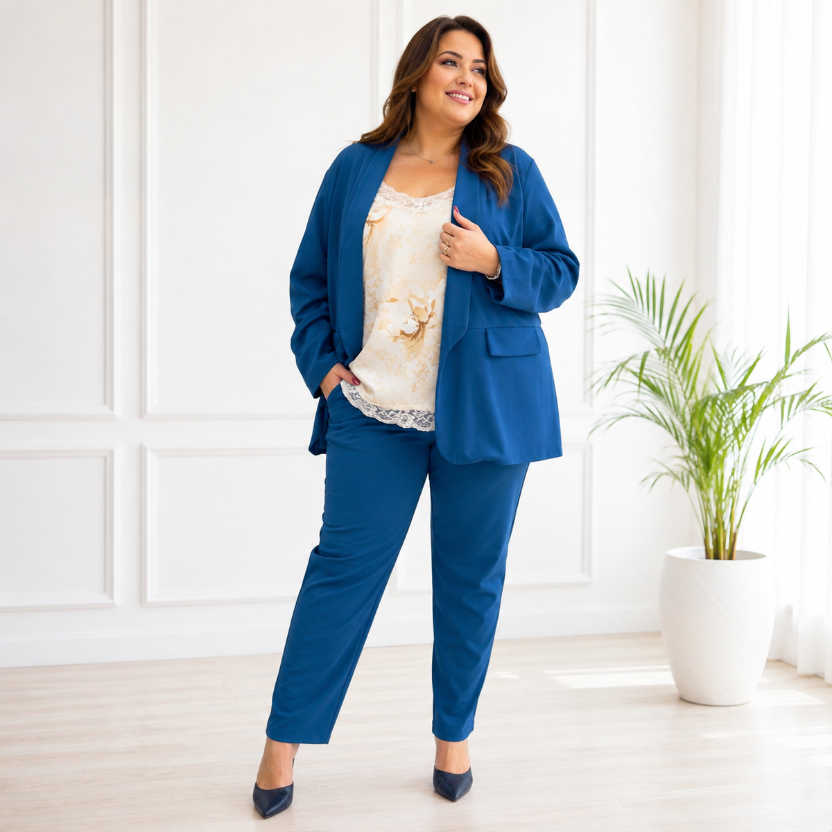 Tailleur con manica arricciata moda curvy