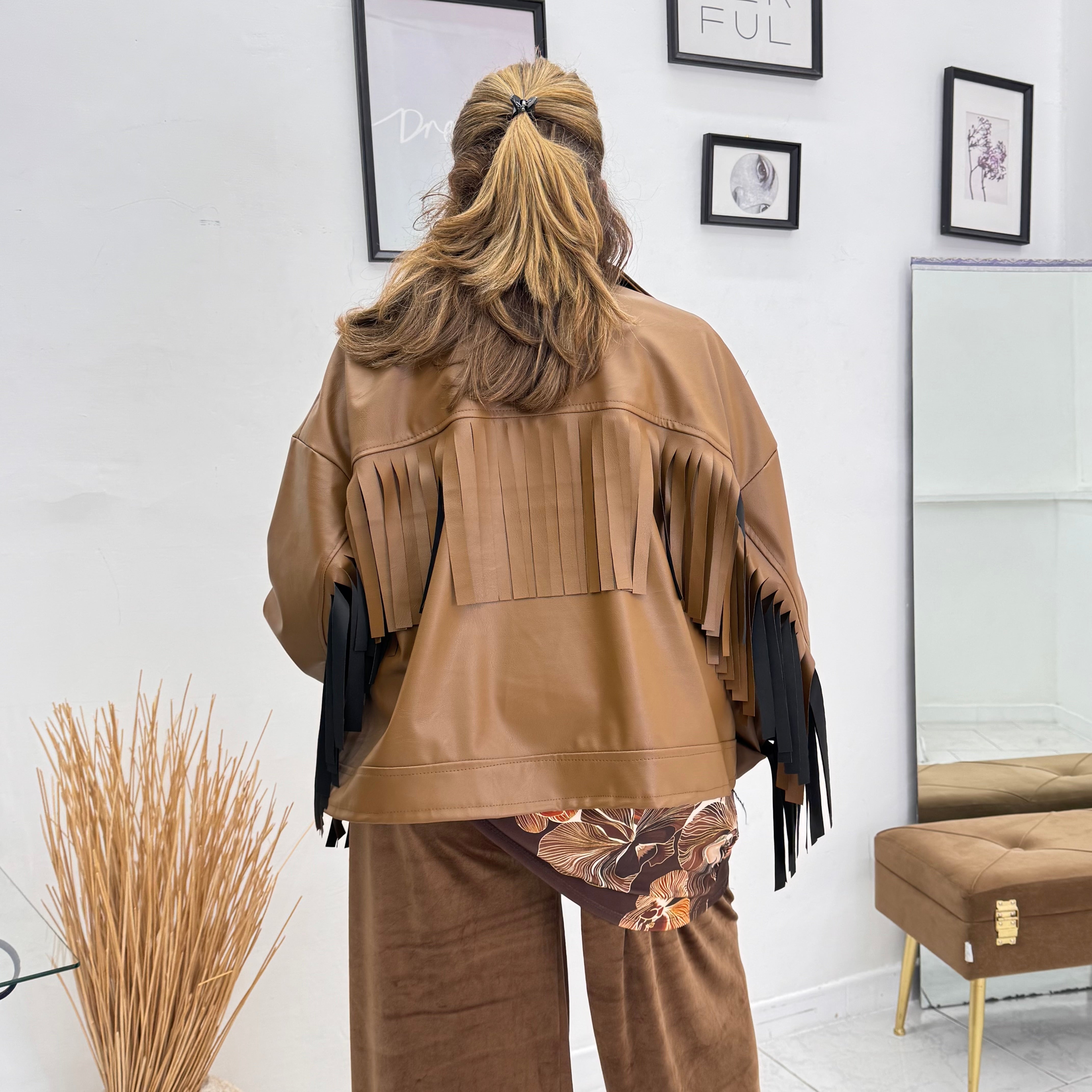 CHIODO MUST-HAVE CON FRANGE