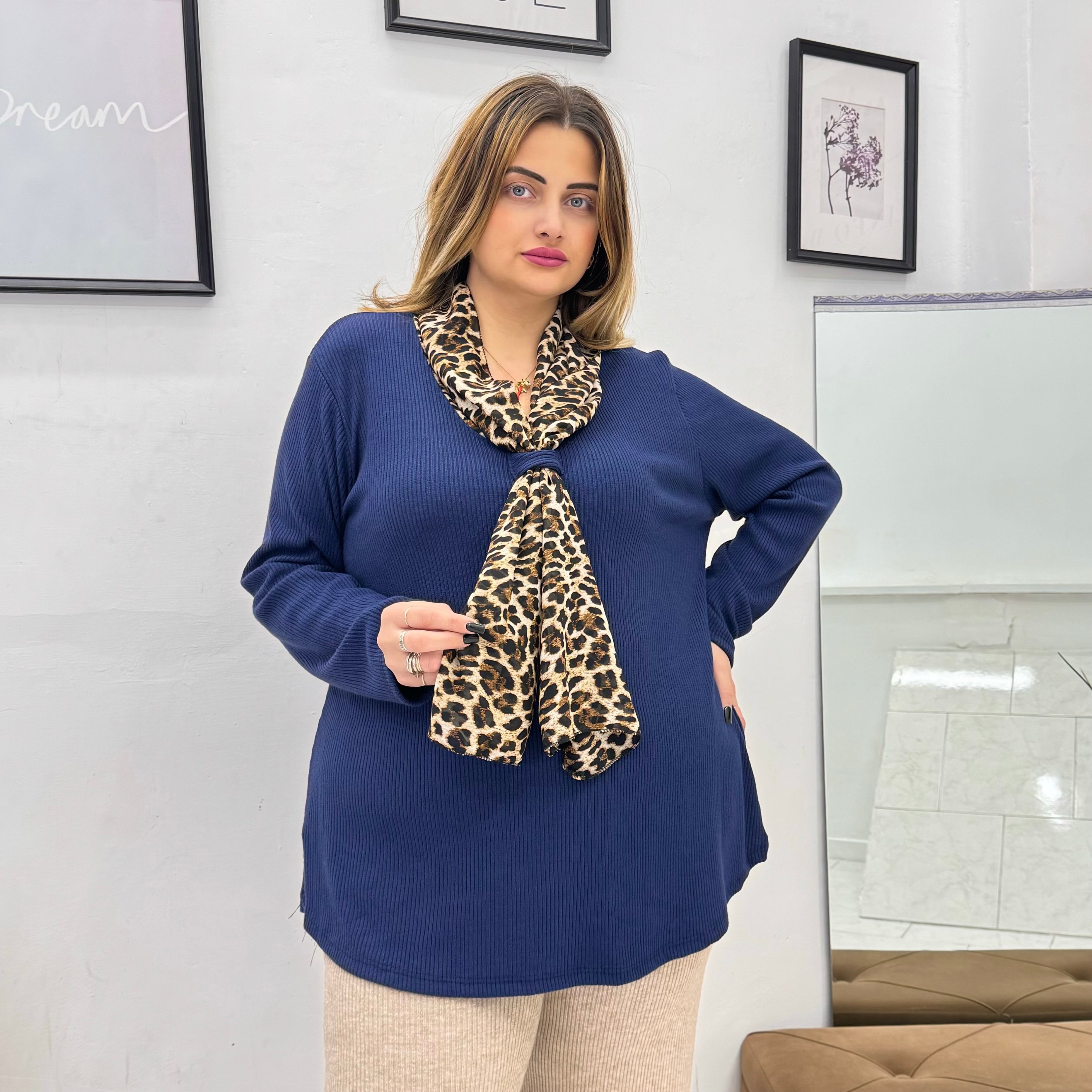 MAGLIA LIU CON SCIARPETTA