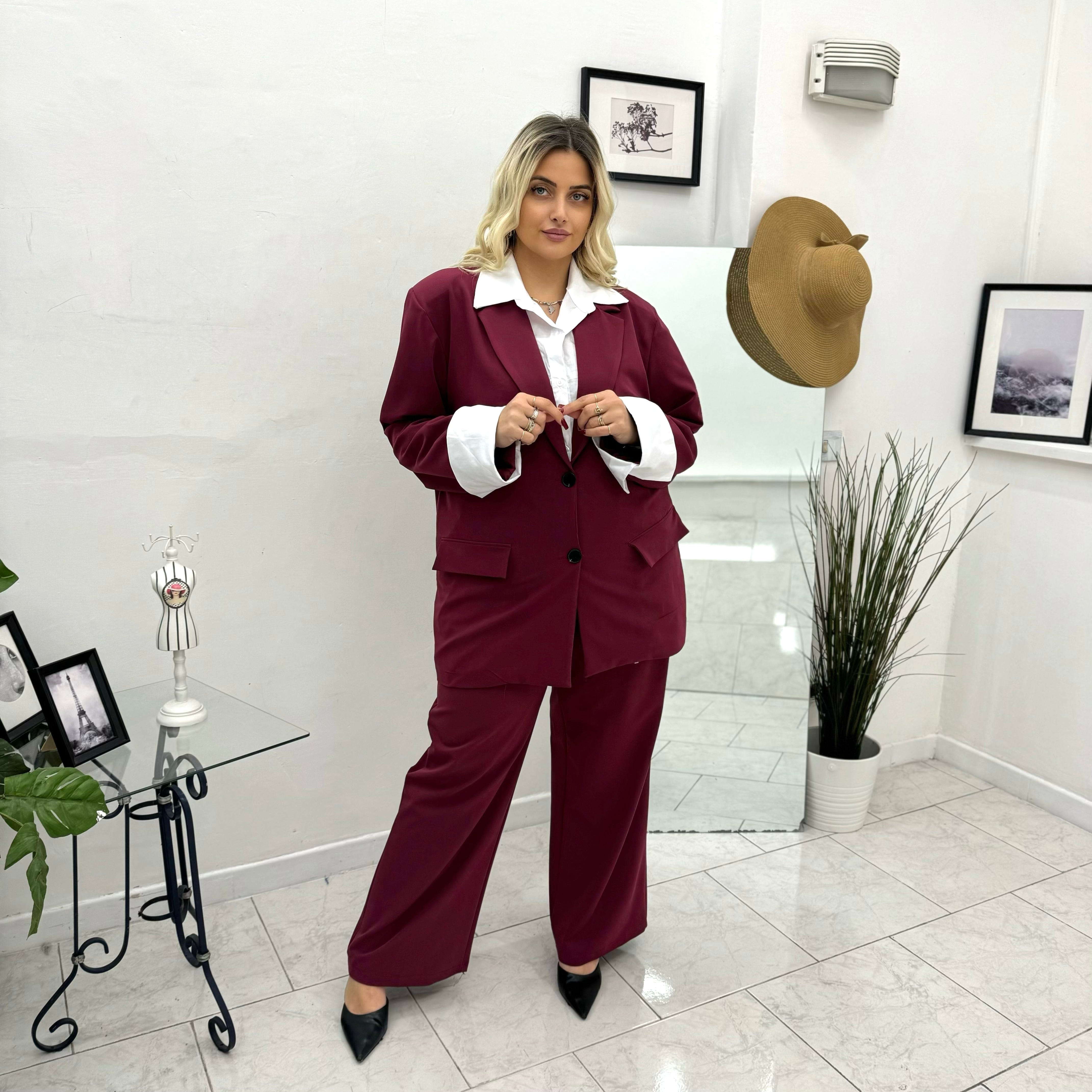 TAILLEUR  TECLA