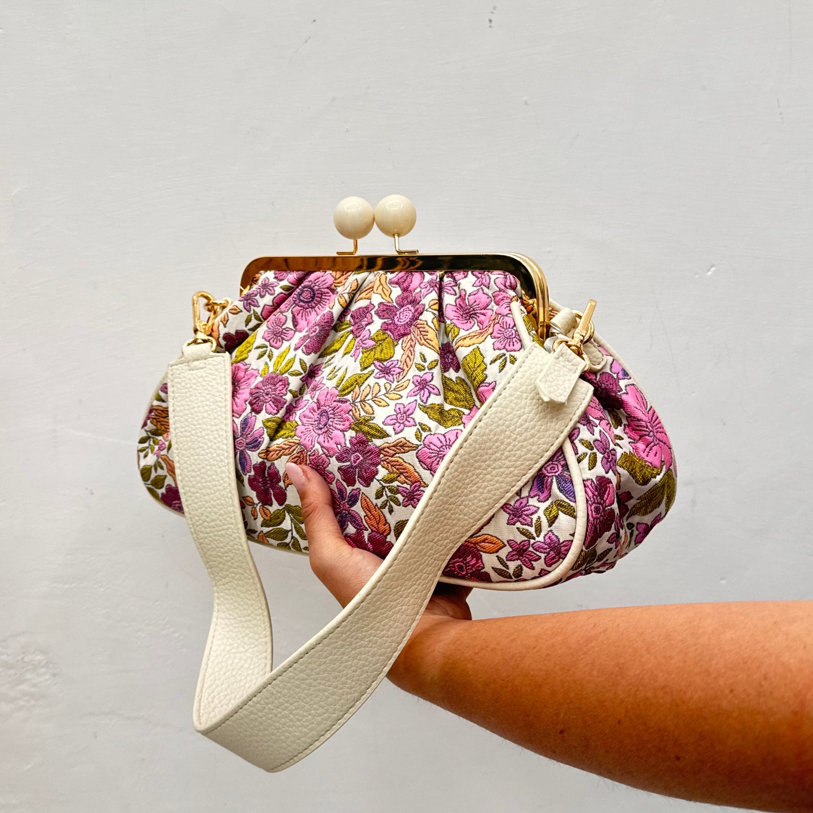 Borsa Kim Rosa