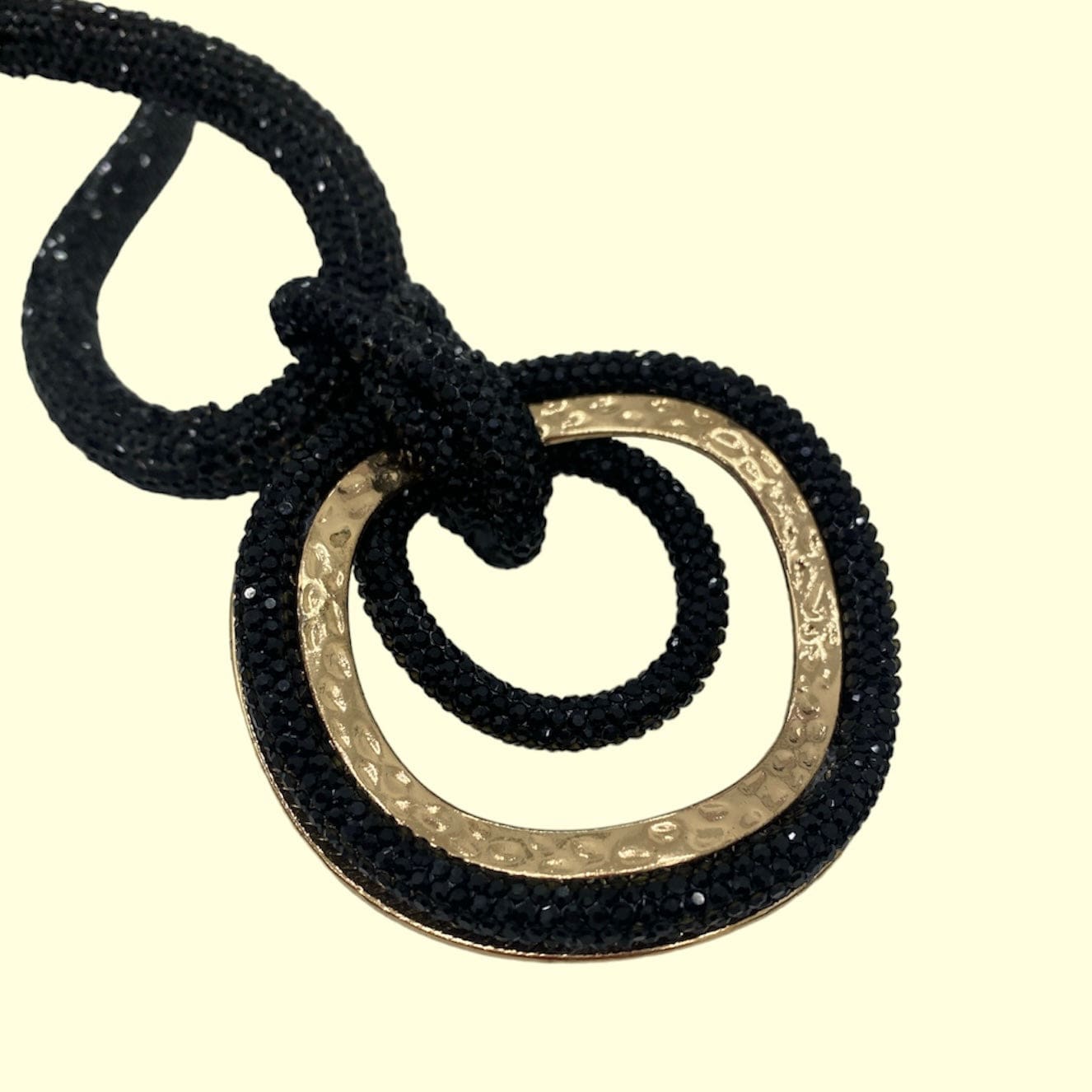 Collana Miranda