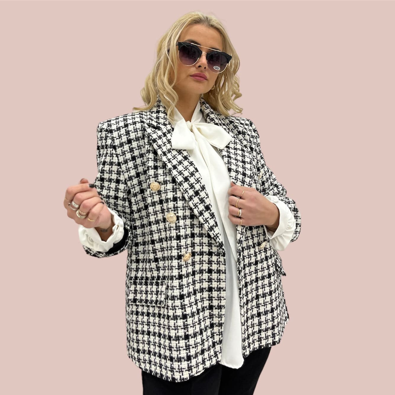 Giacca a quadri moda curvy Diana nero