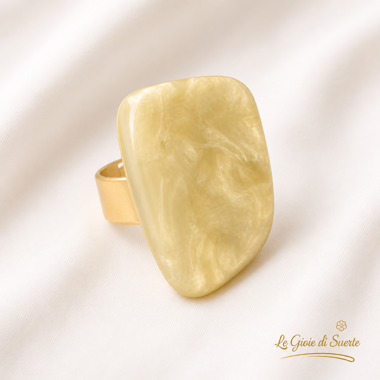 Anello Perla Dorata