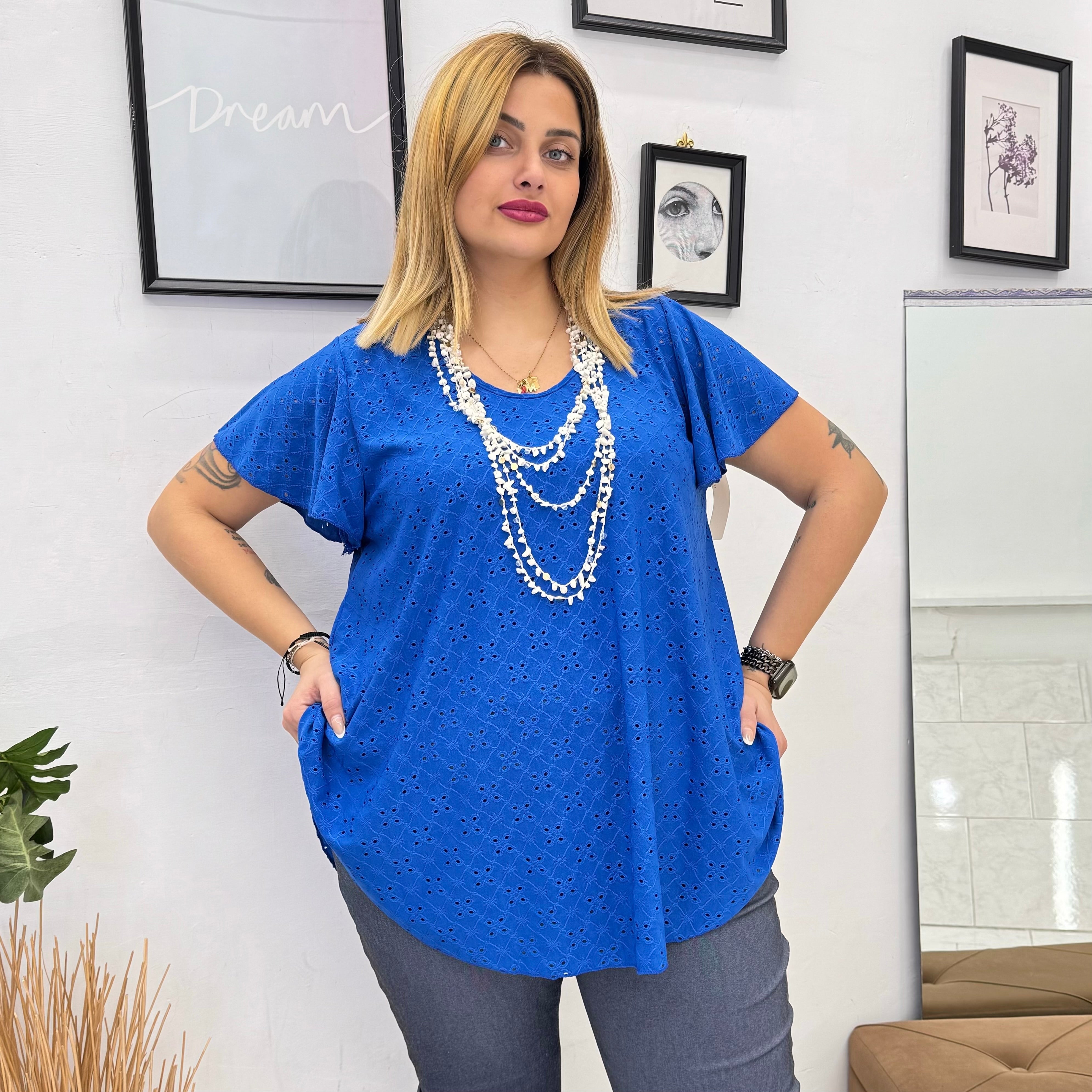 Blusa ricamo