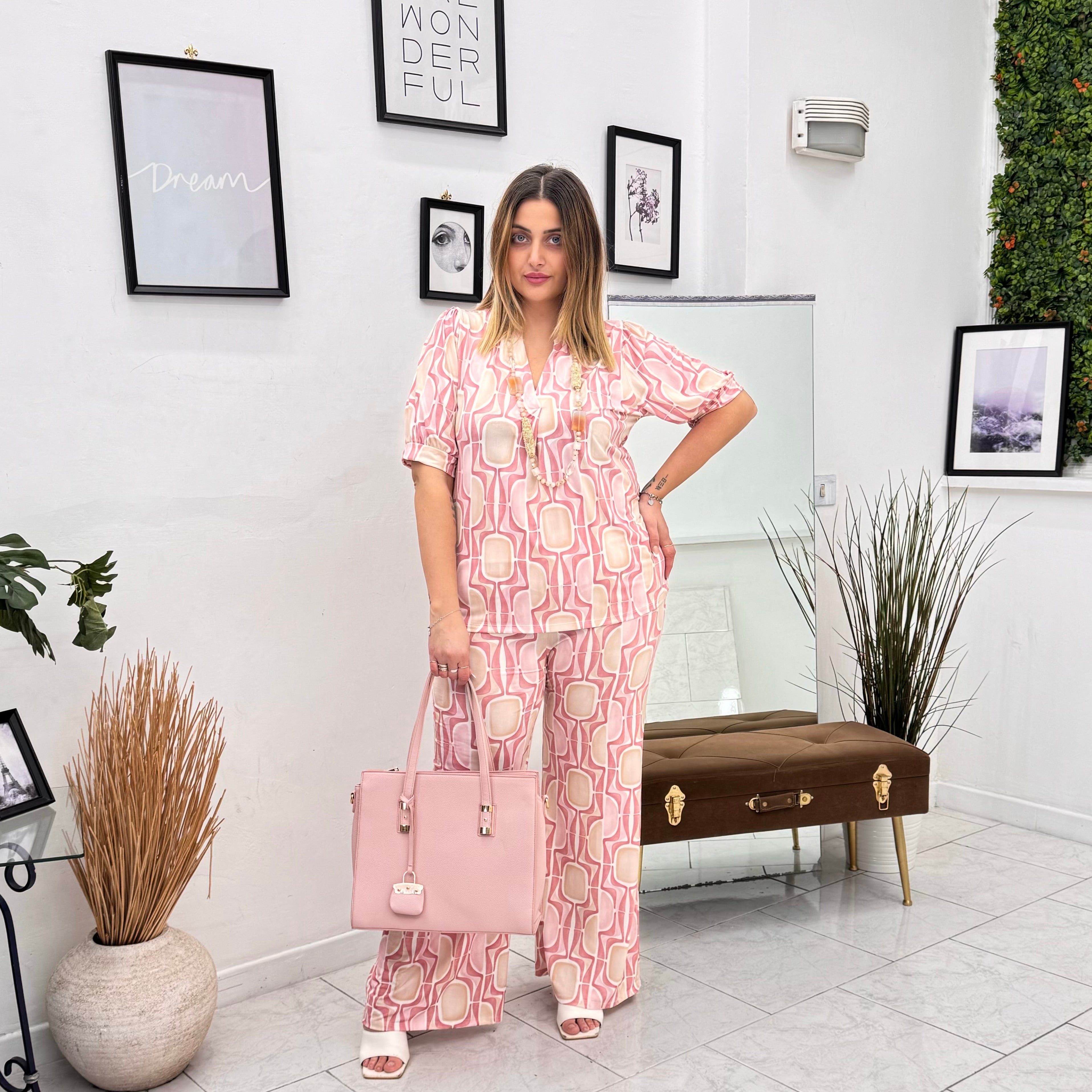 Completo Geometric Chic