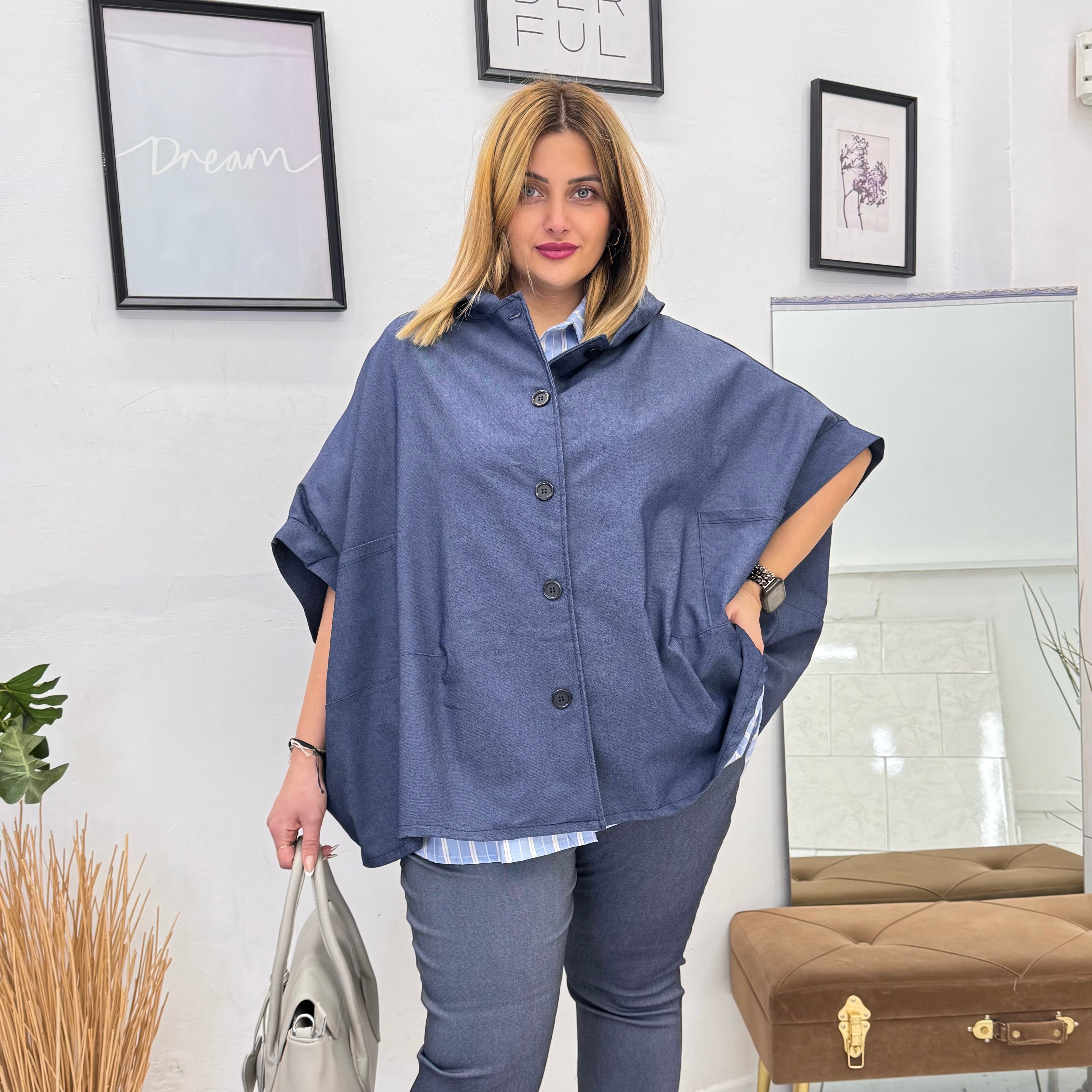 Poncho Jeans