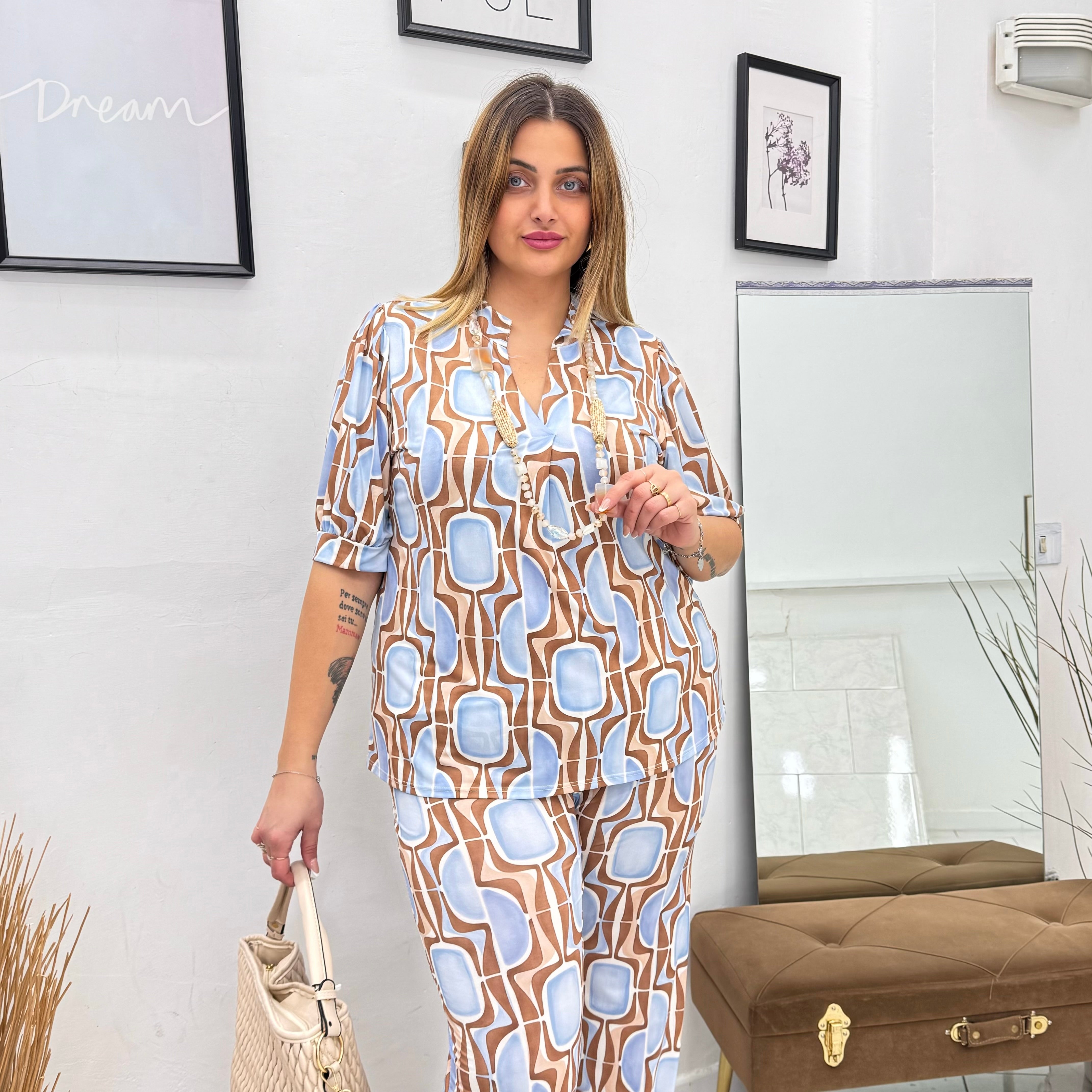 Completo Geometric Chic