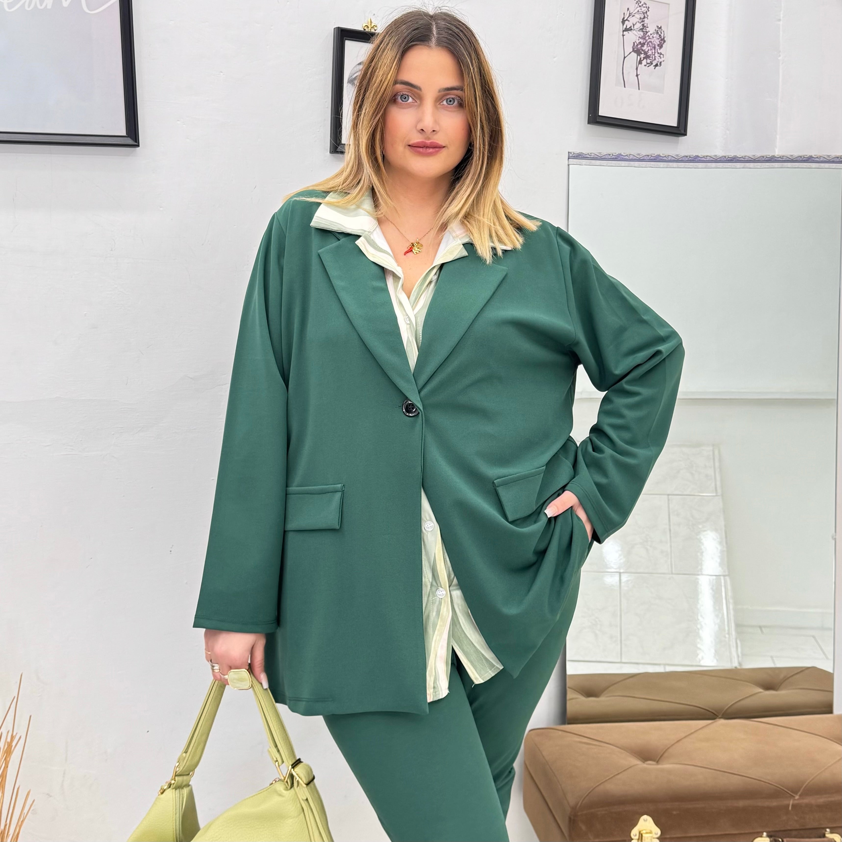 Tailleur elasticizzato per donne curvy Giuly
